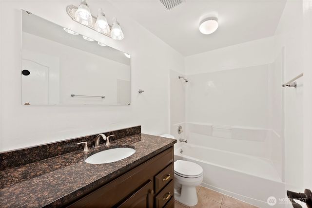 8314 S Park Avenue, Tacoma, WA 98408