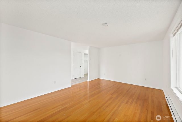 8314 S Park Avenue, Tacoma, WA 98408