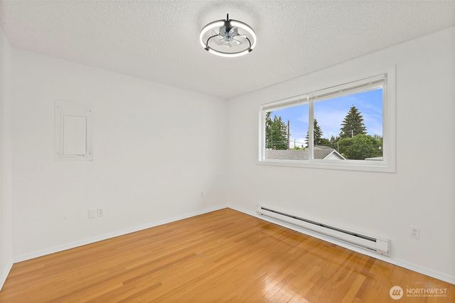 8314 S Park Avenue, Tacoma, WA 98408
