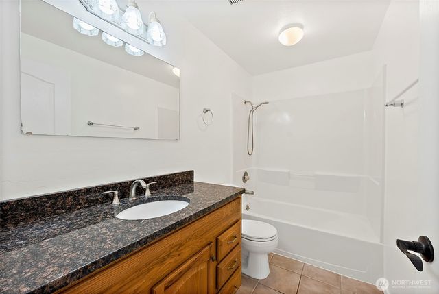8314 S Park Avenue, Tacoma, WA 98408
