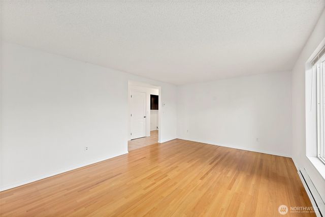 8314 S Park Avenue, Tacoma, WA 98408