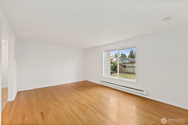 8314 S Park Avenue, Tacoma, WA 98408