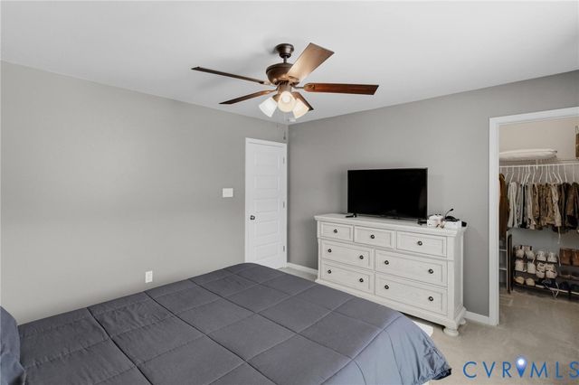 1813 James Overlook Dr, Chester, VA 23836