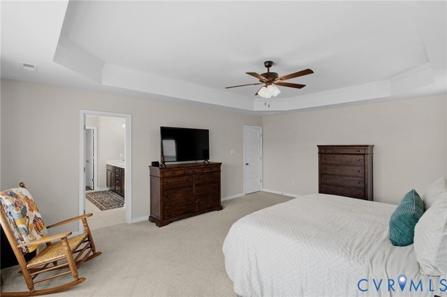 1813 James Overlook Dr, Chester, VA 23836