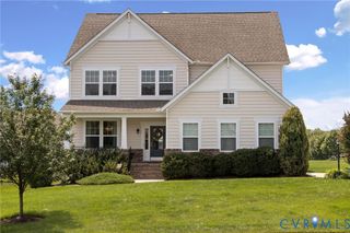 1813 James Overlook Dr, Chester, VA 23836