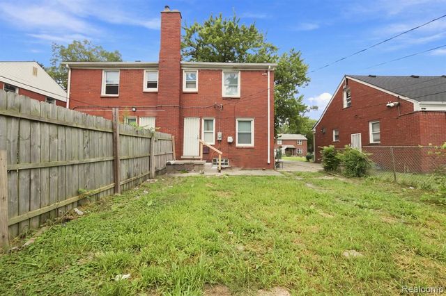 8882 Evergreen Avenue, Detroit, MI 48228