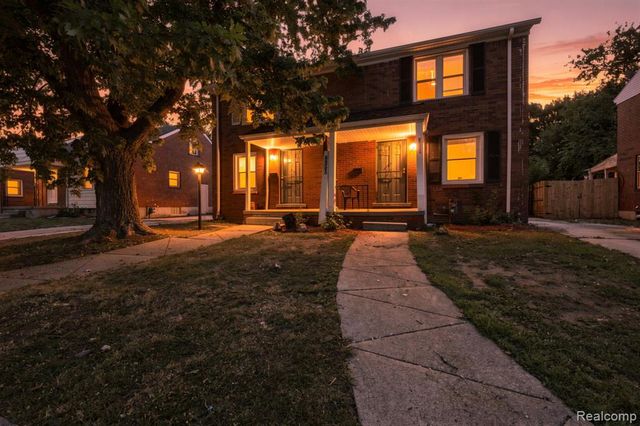8882 Evergreen Avenue, Detroit, MI 48228