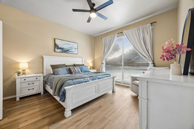 1419 Bogard Lane, Lewisville, TX 75077