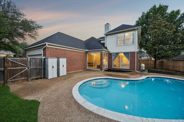 1419 Bogard Lane, Lewisville, TX 75077