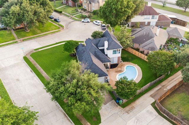 1419 Bogard Lane, Lewisville, TX 75077