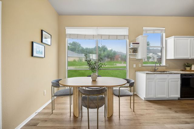 1419 Bogard Lane, Lewisville, TX 75077