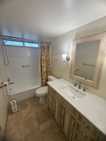 2601 NE 3rd Court 202, Boynton Beach, FL 33435