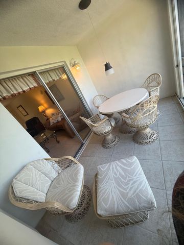 2601 NE 3rd Court 202, Boynton Beach, FL 33435