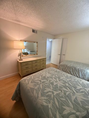 2601 NE 3rd Court 202, Boynton Beach, FL 33435