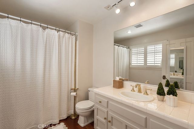3911 E Rolling Green, Orange, CA 92867