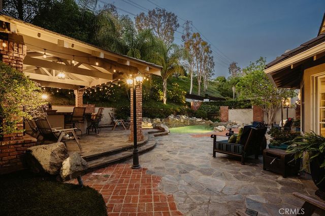 3911 E Rolling Green, Orange, CA 92867