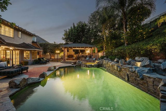 3911 E Rolling Green, Orange, CA 92867