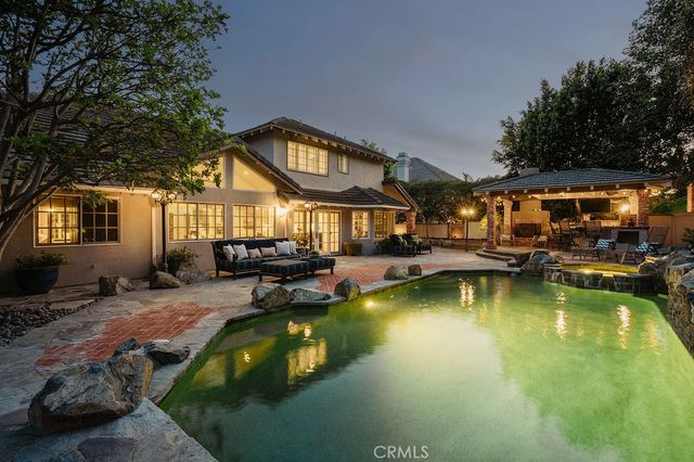 3911 E Rolling Green, Orange, CA 92867