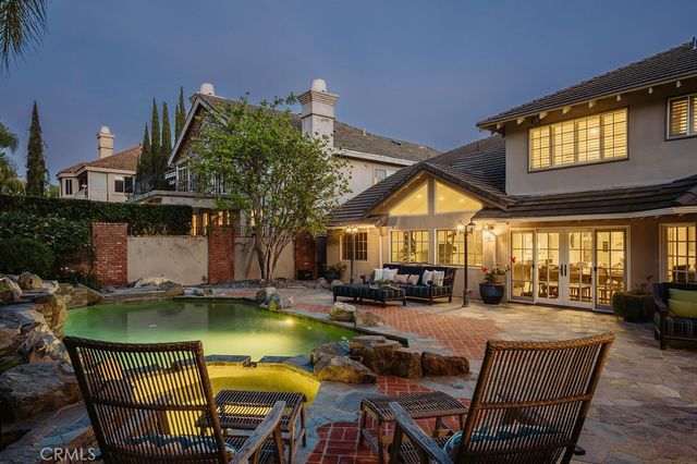 3911 E Rolling Green, Orange, CA 92867
