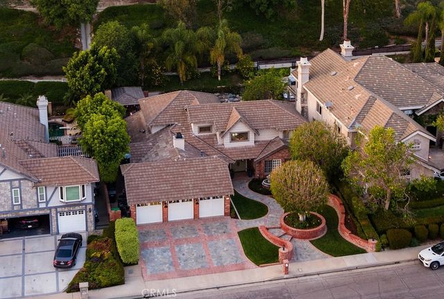 3911 E Rolling Green, Orange, CA 92867