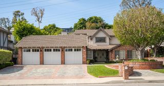 3911 E Rolling Green, Orange, CA 92867