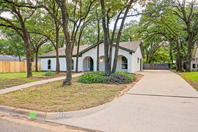 444 Billy Creek Circle, Hurst, TX 76053