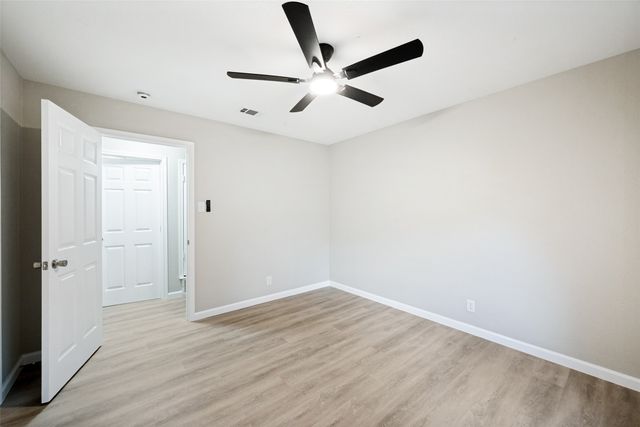 444 Billy Creek Circle, Hurst, TX 76053