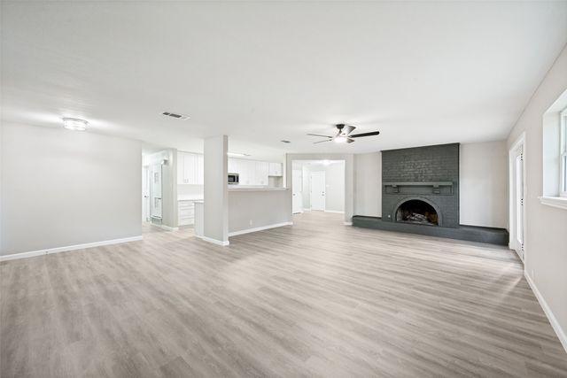 444 Billy Creek Circle, Hurst, TX 76053