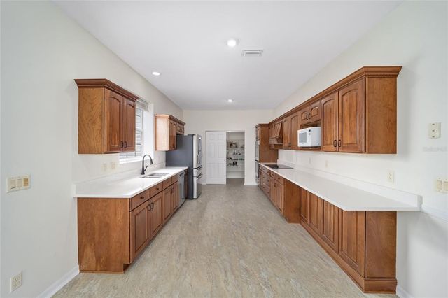 7137 S MAGNOLIA AVENUE, Ocala, FL 34476