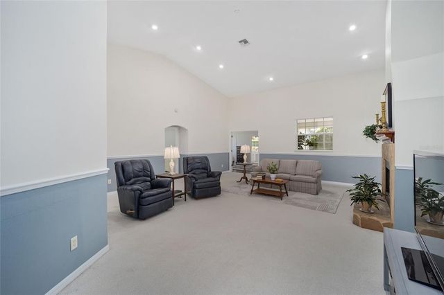 7137 S MAGNOLIA AVENUE, Ocala, FL 34476