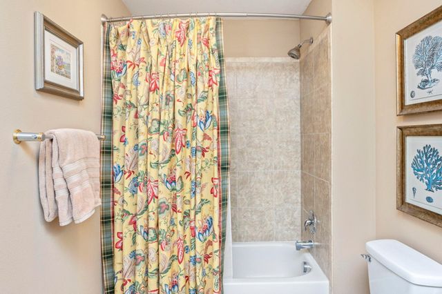 124 SW Miracle Strip Parkway, 700, Fort Walton Beach, FL 32548