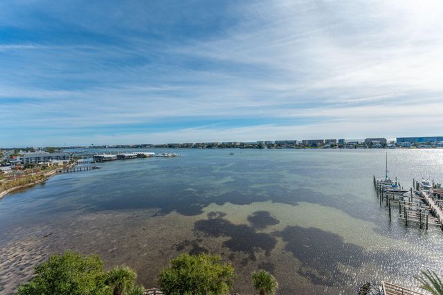 124 SW Miracle Strip Parkway, 700, Fort Walton Beach, FL 32548