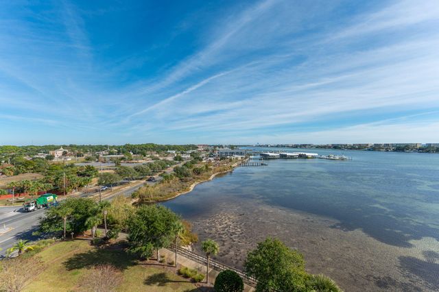 124 SW Miracle Strip Parkway, 700, Fort Walton Beach, FL 32548