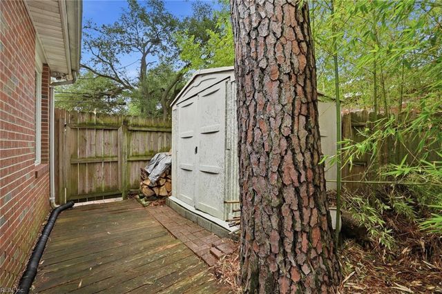2201 Ebb Tide RD, Virginia Beach, VA 23451
