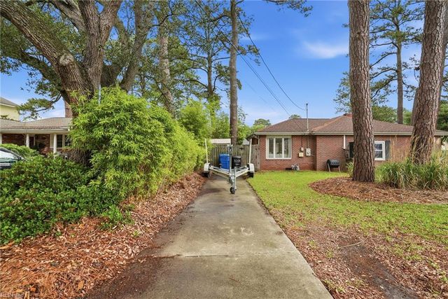 2201 Ebb Tide RD, Virginia Beach, VA 23451