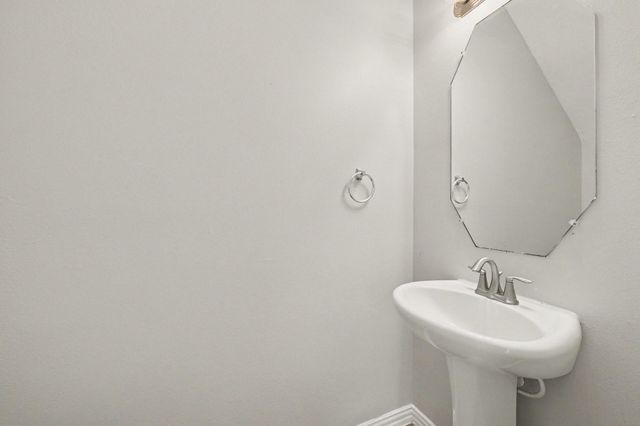 8431 Parapet Place, Rosharon, TX 77583