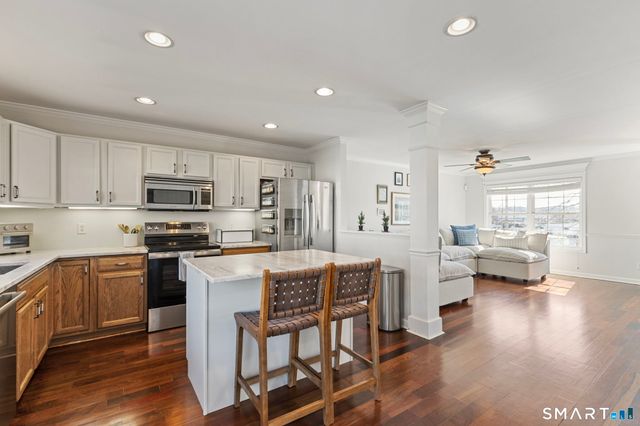 46 Donahue Lane 46, Manchester, CT 06042