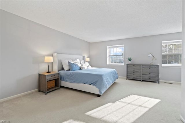 4514 Sir Johns LN, Virginia Beach, VA 23455