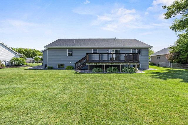 W6432 ROCKY MOUNTAIN DRIVE, Greenville, WI 54942