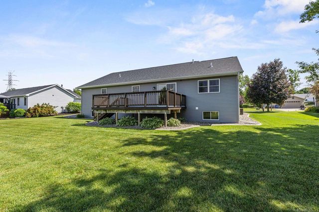 W6432 ROCKY MOUNTAIN DRIVE, Greenville, WI 54942
