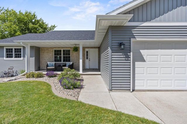 W6432 ROCKY MOUNTAIN DRIVE, Greenville, WI 54942