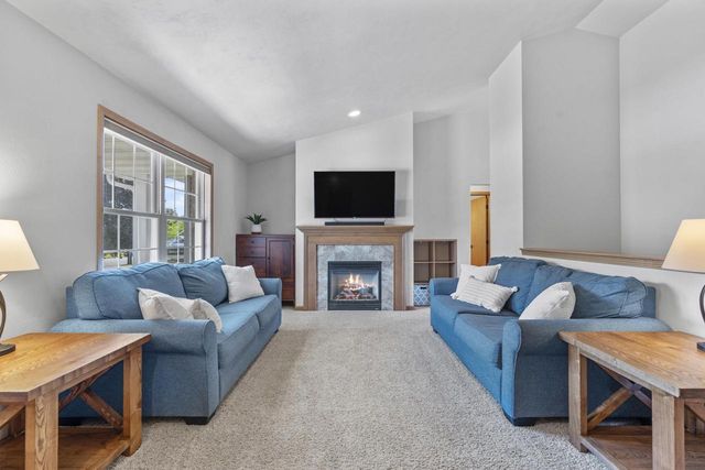 W6432 ROCKY MOUNTAIN DRIVE, Greenville, WI 54942
