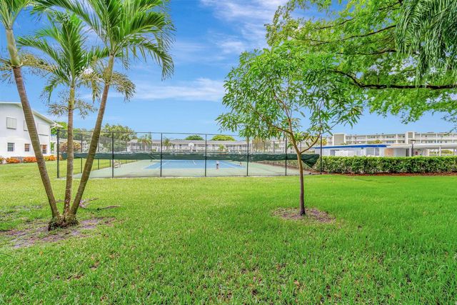 4076 Newport Q 4076, Deerfield Beach, FL 33442