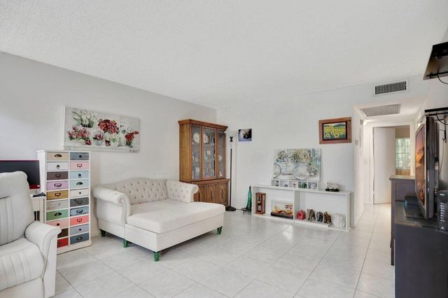 4076 Newport Q 4076, Deerfield Beach, FL 33442