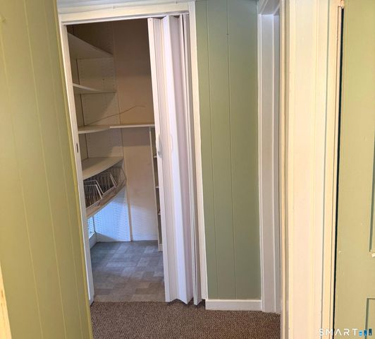 28 Singer Court, Stratford, CT 06614