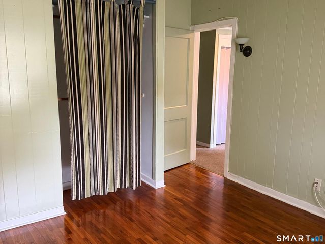 28 Singer Court, Stratford, CT 06614
