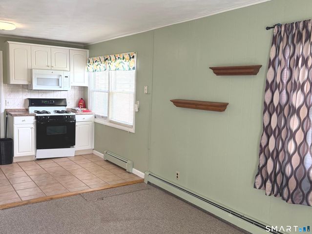 28 Singer Court, Stratford, CT 06614