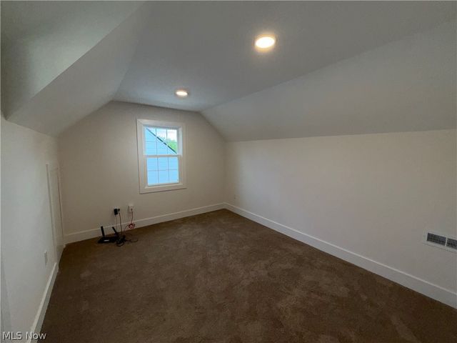 3976 E 190th Street, Cleveland, OH 44122