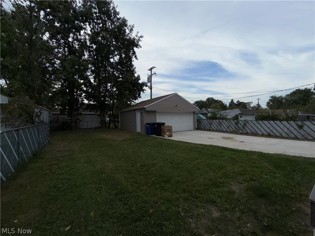 3976 E 190th Street, Cleveland, OH 44122