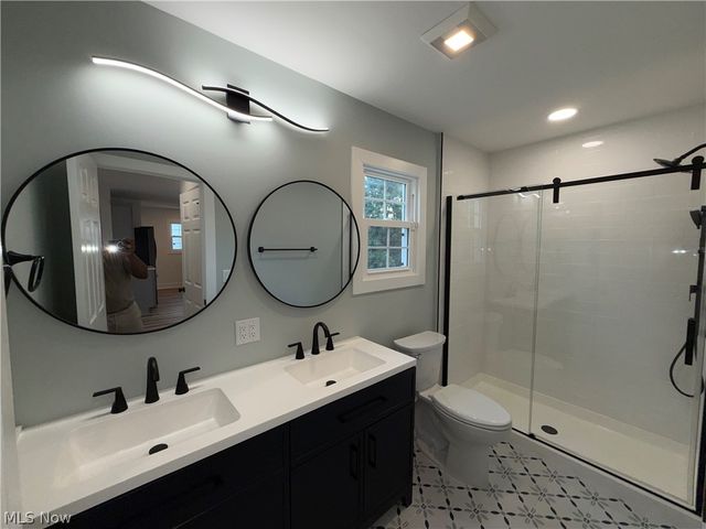 3976 E 190th Street, Cleveland, OH 44122